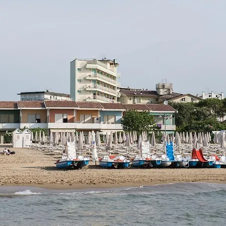 Holiday home Sea Front Garden Lido di Jesolo