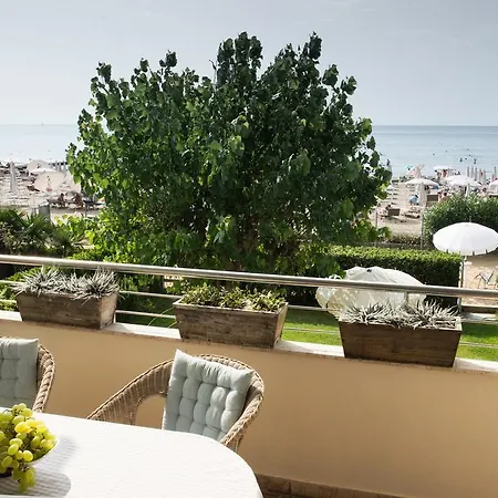 Sea Front Garden Lido di Jesolo